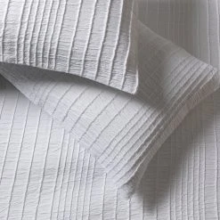 Habitat Crinkle White Bedding Set - Single 10 Habitat Crinkle White Bedding Set - Single -Habitat shop 1232389 R Z003A