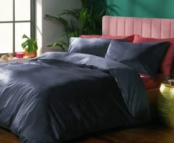 Habitat Plain Velvet Navy Bedding Set - Double -Habitat shop 2063241 R Z004A