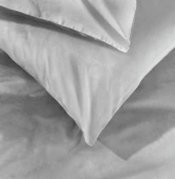 Habitat Plain Velvet Silver Bedding Set - Double -Habitat shop 2159162 R Z003A