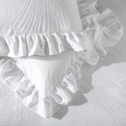 Habitat Cotton 180TC Leaf Matelasse White Bedding - Double -Habitat shop 4096429 R Z004C