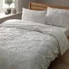 Habitat Hadley Pintuck White Bedding Set - Double -Habitat shop 8108612 R Z001A