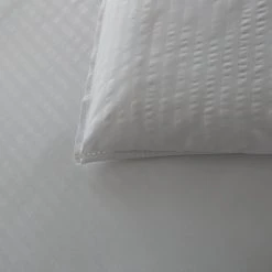 Habitat Feels Like Down 10.5 Tog Duvet - Double -Habitat shop 8143691 R Z006C