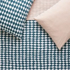 Habitat Cotton Scallop Teal Reversible Bedding Set - Double -Habitat shop 8985684 R Z007A
