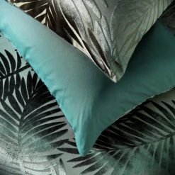 Habitat Feather Velvet Green Bedding Set - Double 11 Habitat Feather Velvet Green Bedding Set - Double -Habitat shop 9564798 R Z003A
